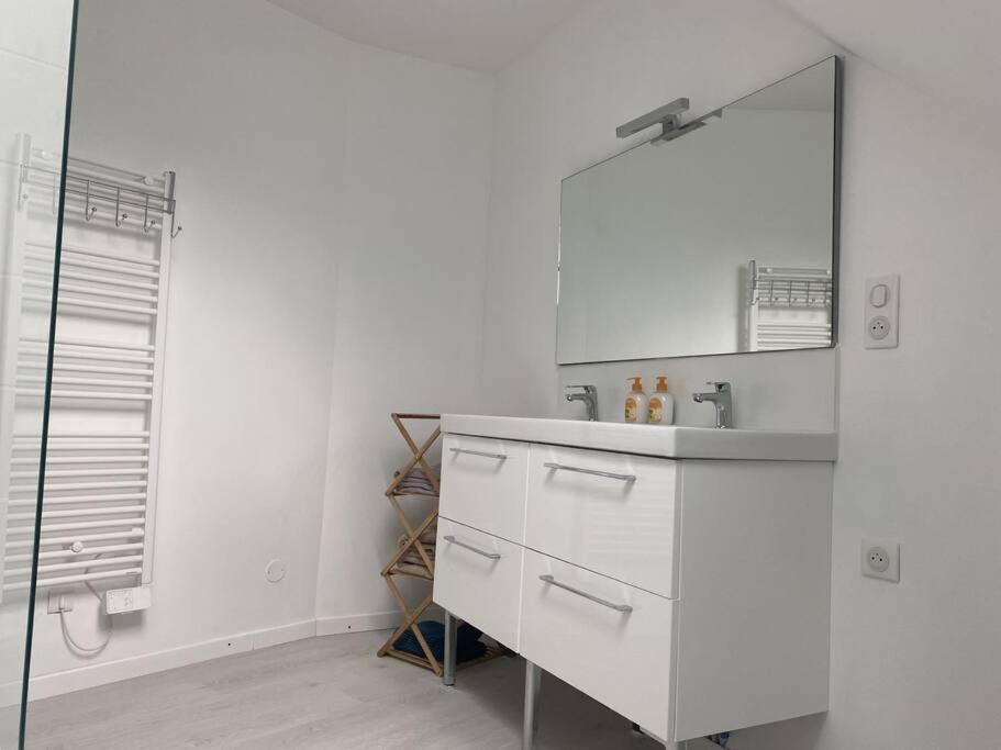 Villa Kay Doudou 60M2 - 5 Min Aeroport - Navette - Parking Bonlier Exterior foto